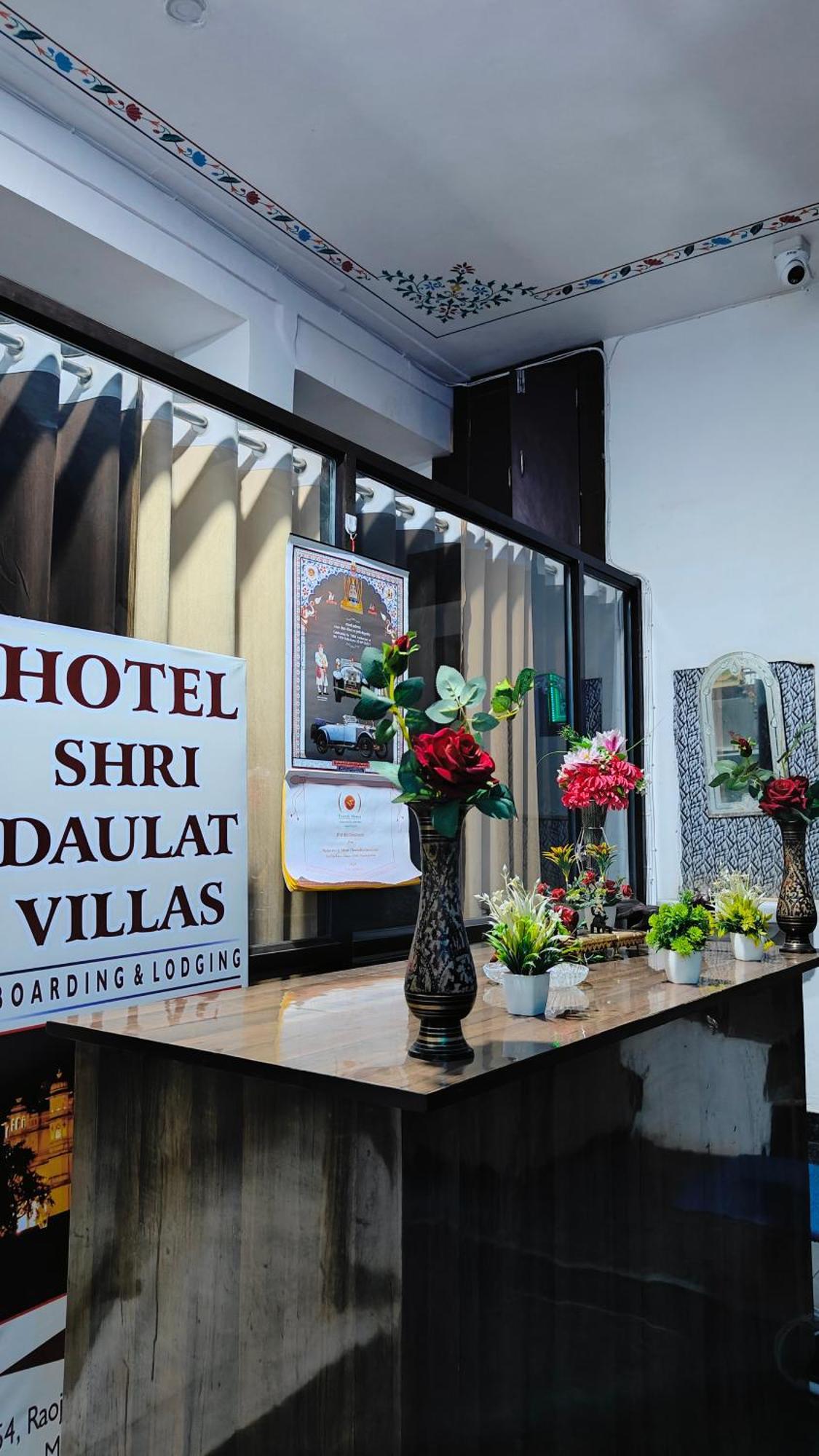 Shri Daulat Villas Udaipur Bagian luar foto