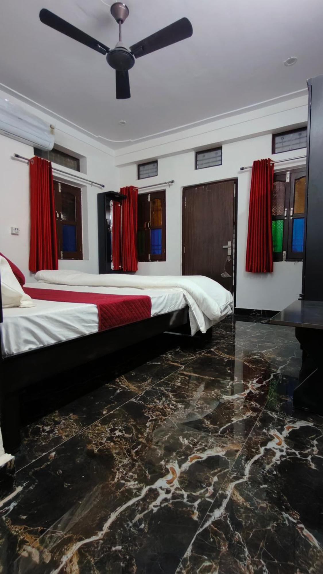 Shri Daulat Villas Udaipur Bagian luar foto